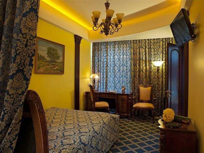Frederic Koklen Boutique Hotel Odessa Phòng bức ảnh
